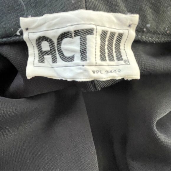 ACT III‎ Vintage Black Blazer - Picture 2 of 5